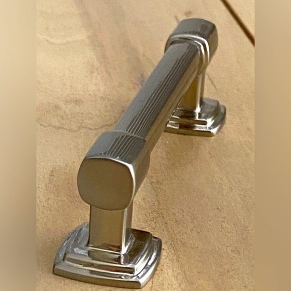 Drawer poles, drawer hardware set of 2 by Liberty, Weber satin nickel finish - Picture 1 of 13